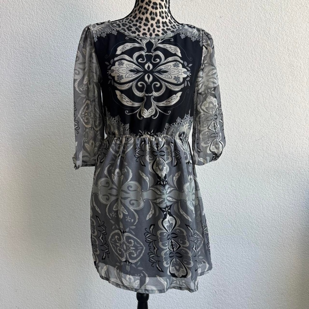Angie Vintage black & gray floral dress with 3/4 sleeves